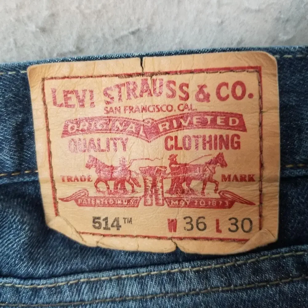 Levis 514 Jeans Mens 36x31 Blue‎ Medium Wash Slim Straight 100% Cotton Denim